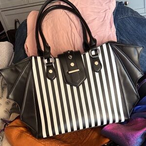 Chic Black and White Striped Shoulder Bag